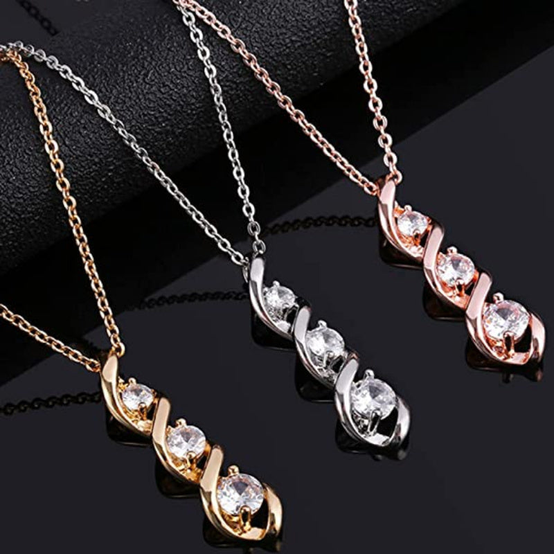 Collier en or blanc avec pendentif en forme d'infini et zircons
