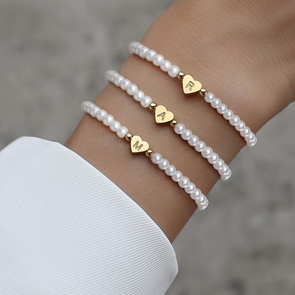 Bracelet Chic avec Initiale en Forme de Cœur (A–Z)