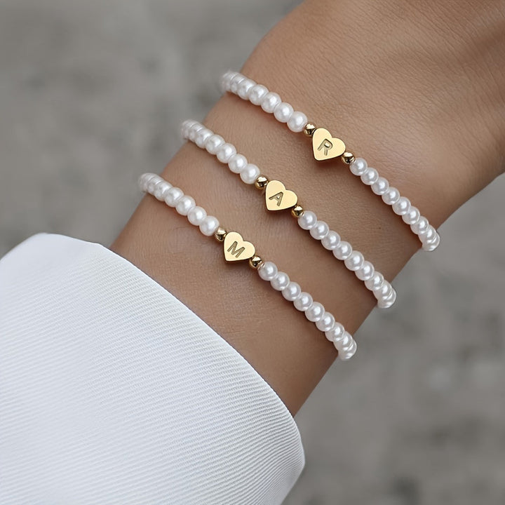 Bracelet Chic avec Initiale en Forme de Cœur (A–Z)