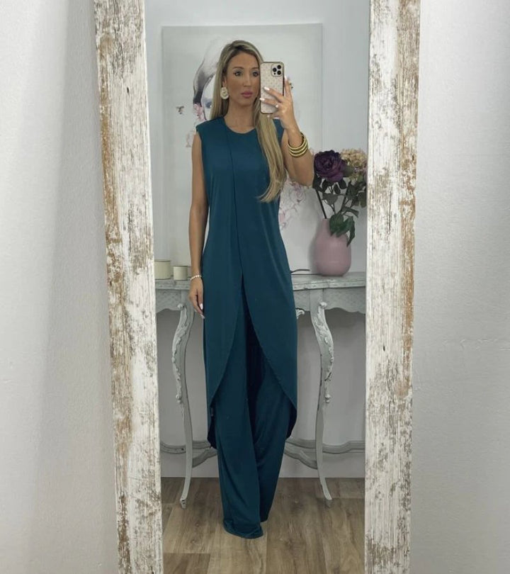 Flavia - Chic Sleeveless Ensemble