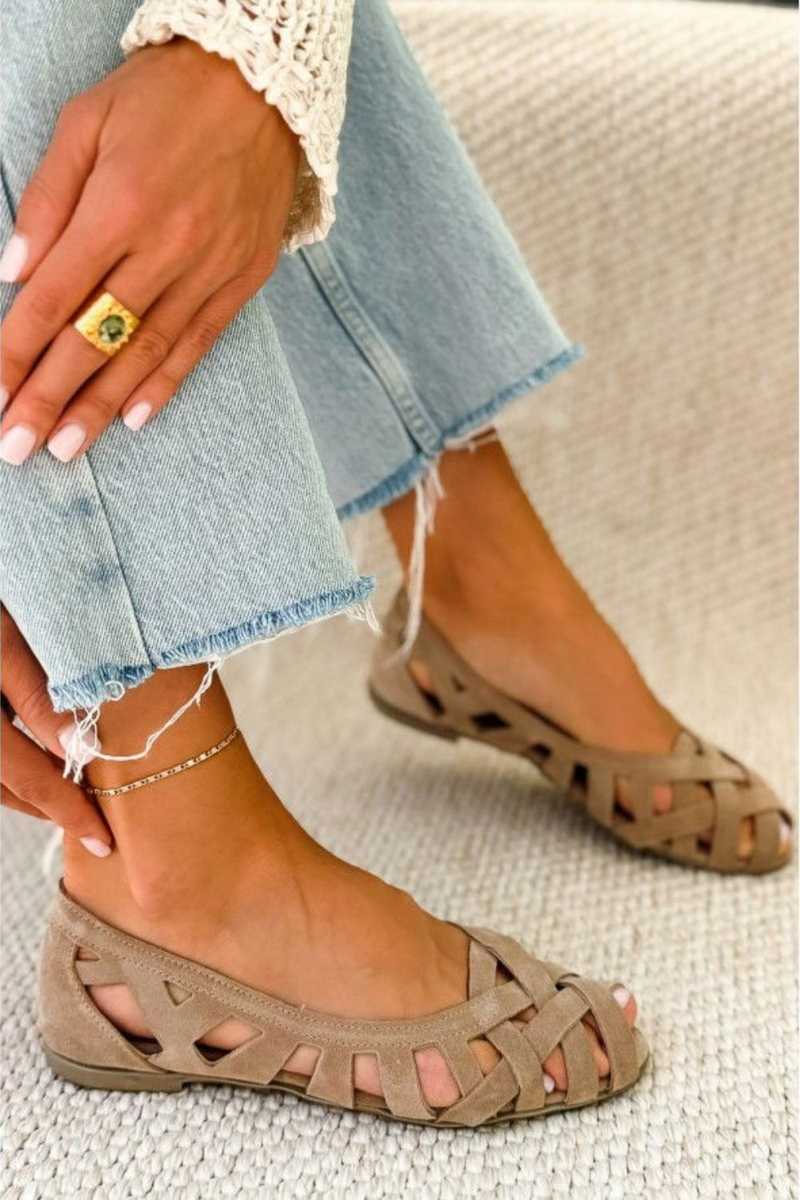 Kathy - Sandales à enfiler en cuir tressé