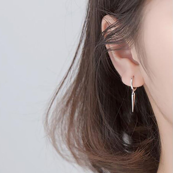 PAIRE DE BOUCLES D'OREILLES EN FORME D'ÉPI