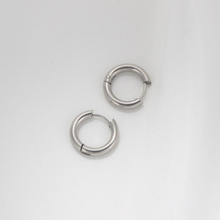 PAIRE DE BOUCLES D'OREILLES HOOP CLASSIQUES