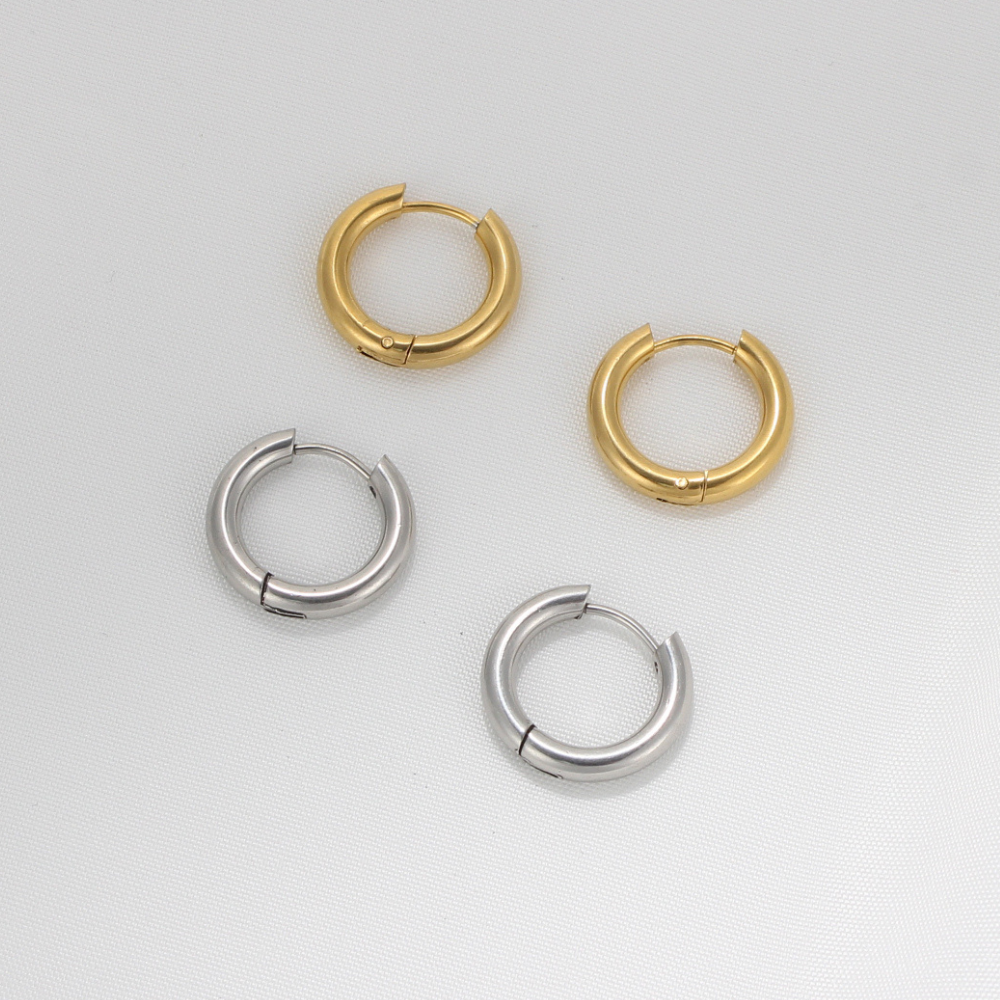 PAIRE DE BOUCLES D'OREILLES HOOP CLASSIQUES