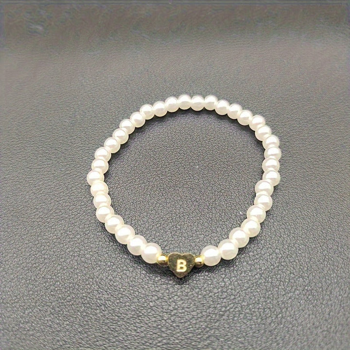 Bracelet Chic avec Initiale en Forme de Cœur (A–Z)