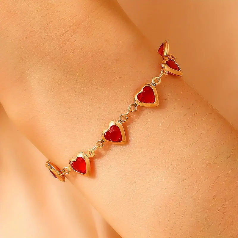 Bracelet en cœur de rubis doré