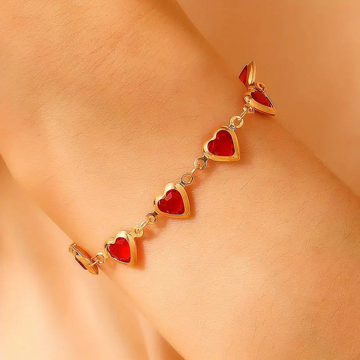 Bracelet en cœur de rubis doré