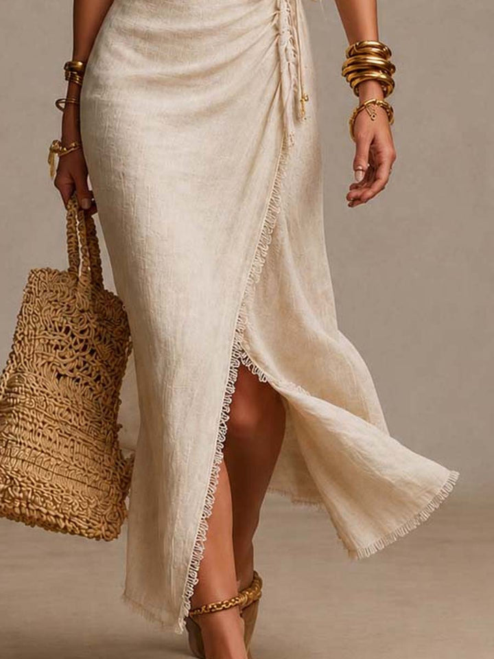 Tess™ | Robe midi à encolure croisée sur le devant, volants et bordure en dentelle