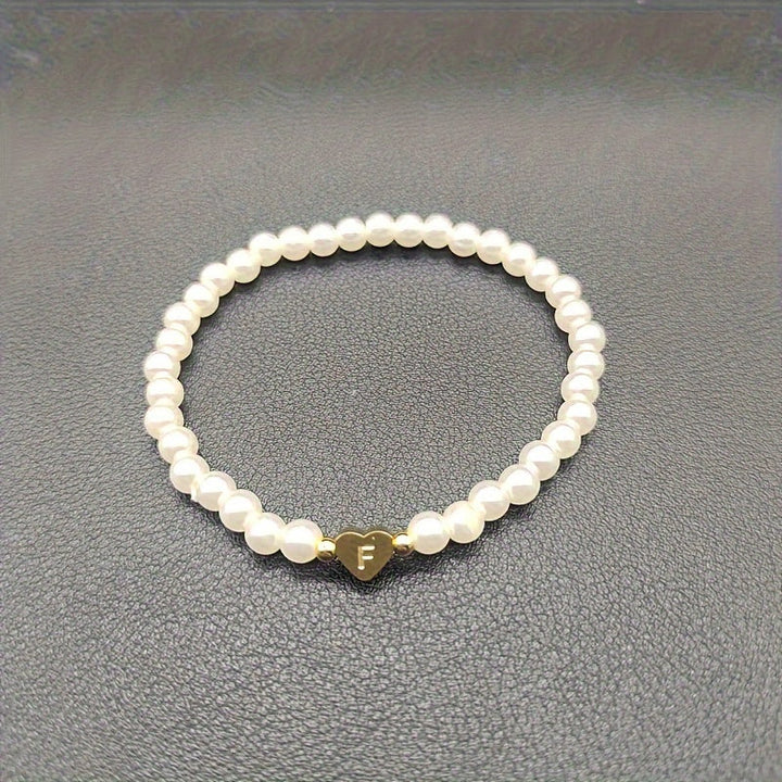 Bracelet Chic avec Initiale en Forme de Cœur (A–Z)