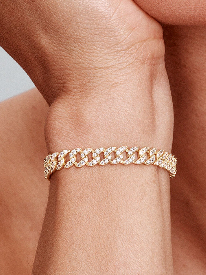 Bracelet cubain intemporel en or avec pavé