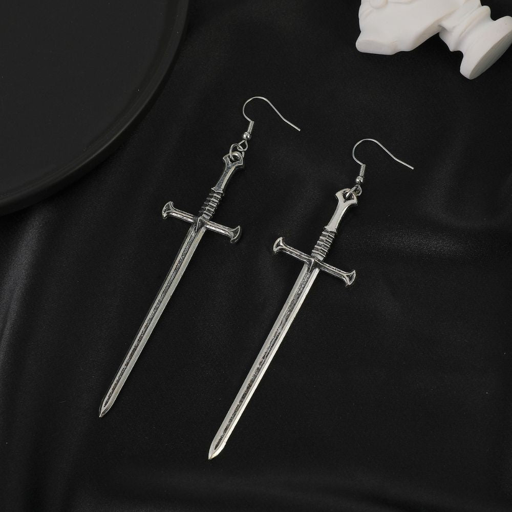 PAIRE DE BOUCLES D'OREILLES EN FORME DE LAME