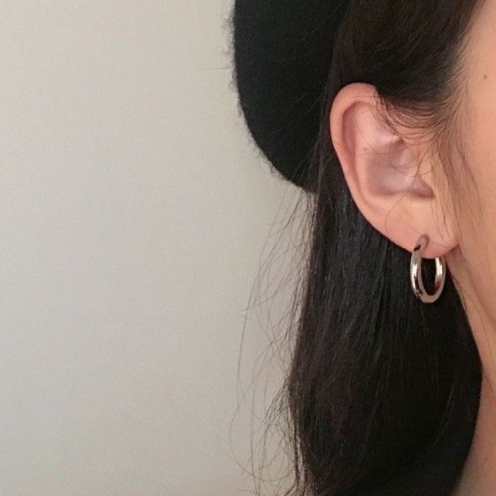 PAIRE DE BOUCLES D'OREILLES HOOP CLASSIQUES