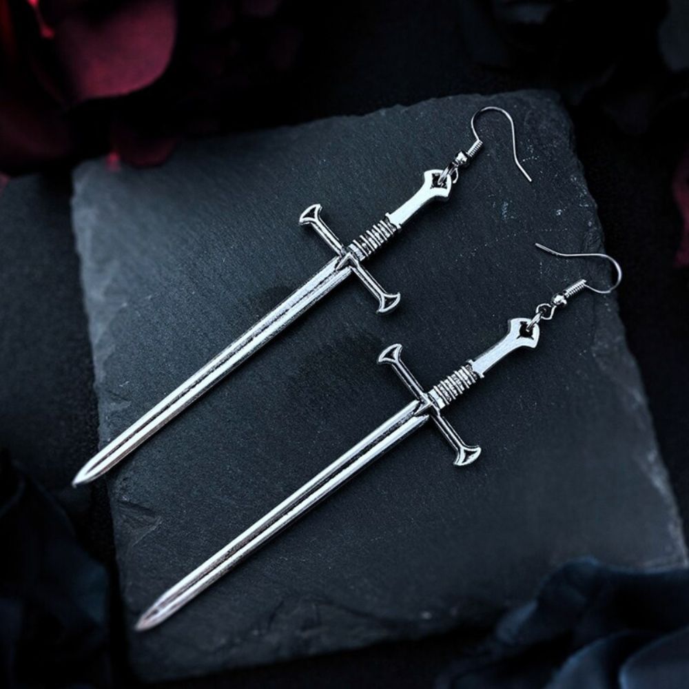 PAIRE DE BOUCLES D'OREILLES EN FORME DE LAME