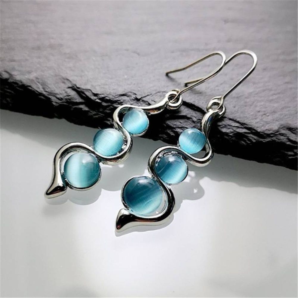 PAIRE DE BOUCLES D'OREILLES EN FORME DE GOUTTES BLEUES