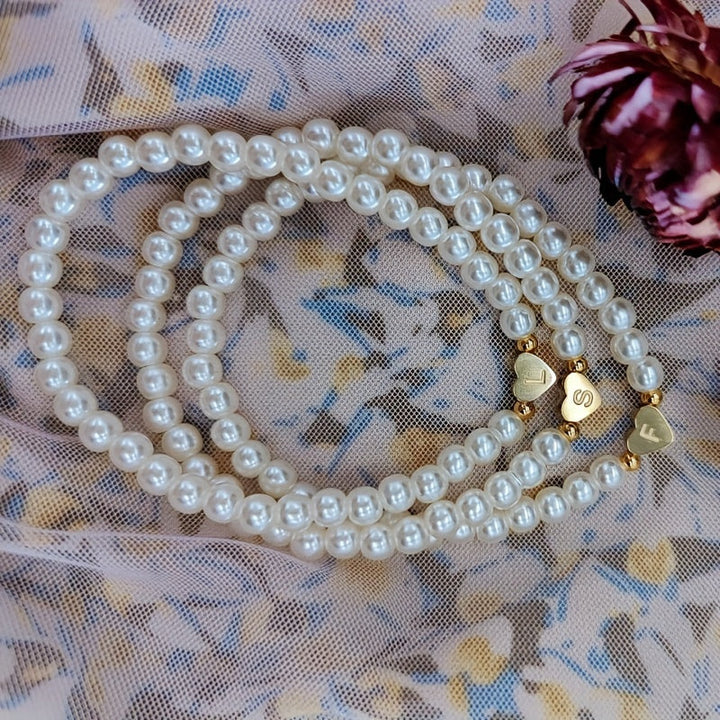 Bracelet Chic avec Initiale en Forme de Cœur (A–Z)