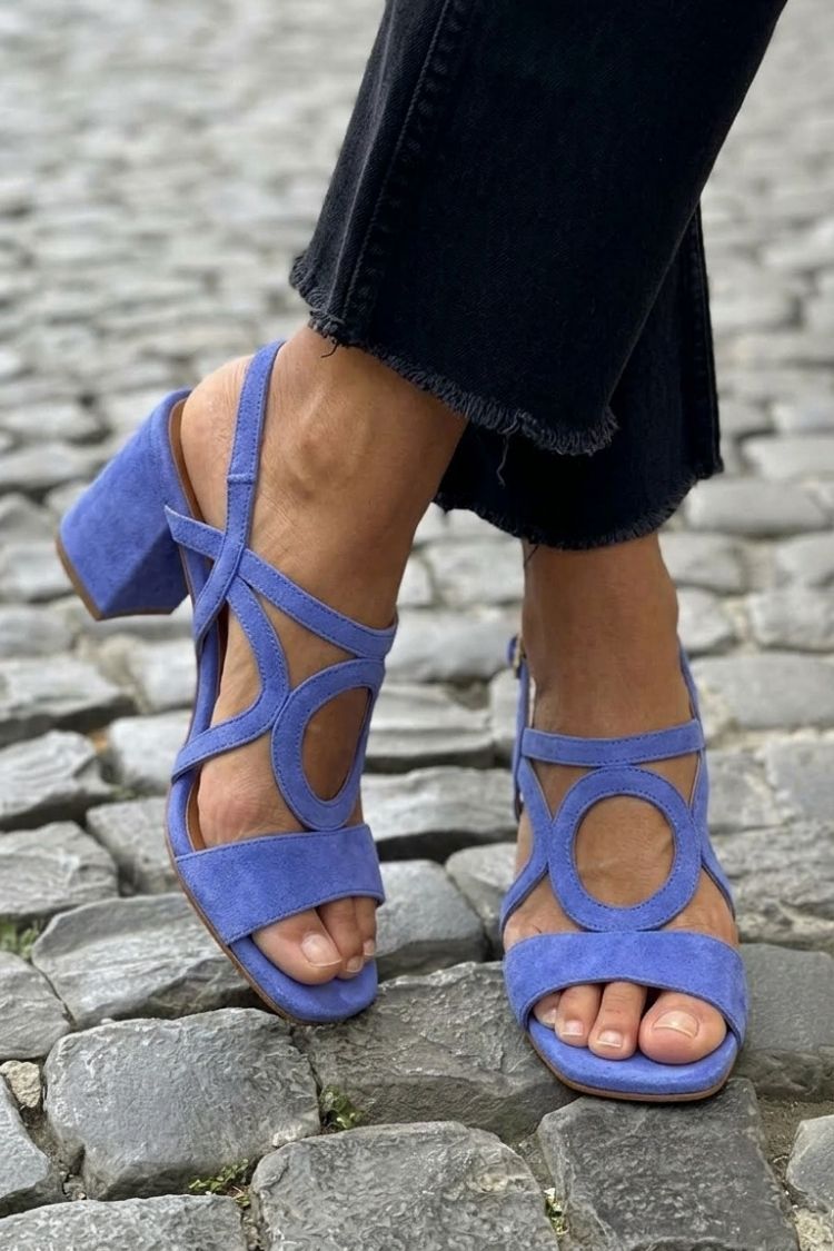 Sandales Valentina avec détail décoratif rond