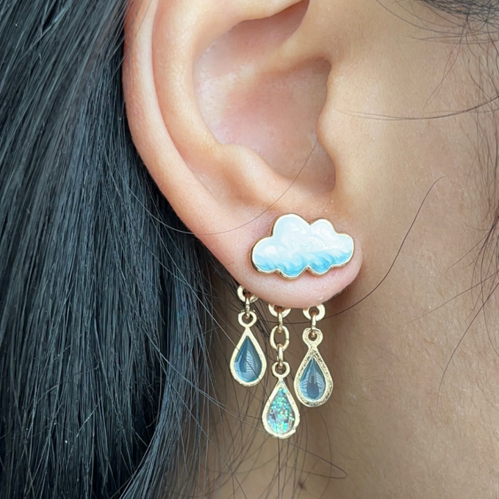 PAIRE DE BOUCLES D'OREILLES EN FORME DE GOUTTE DE PLUIE