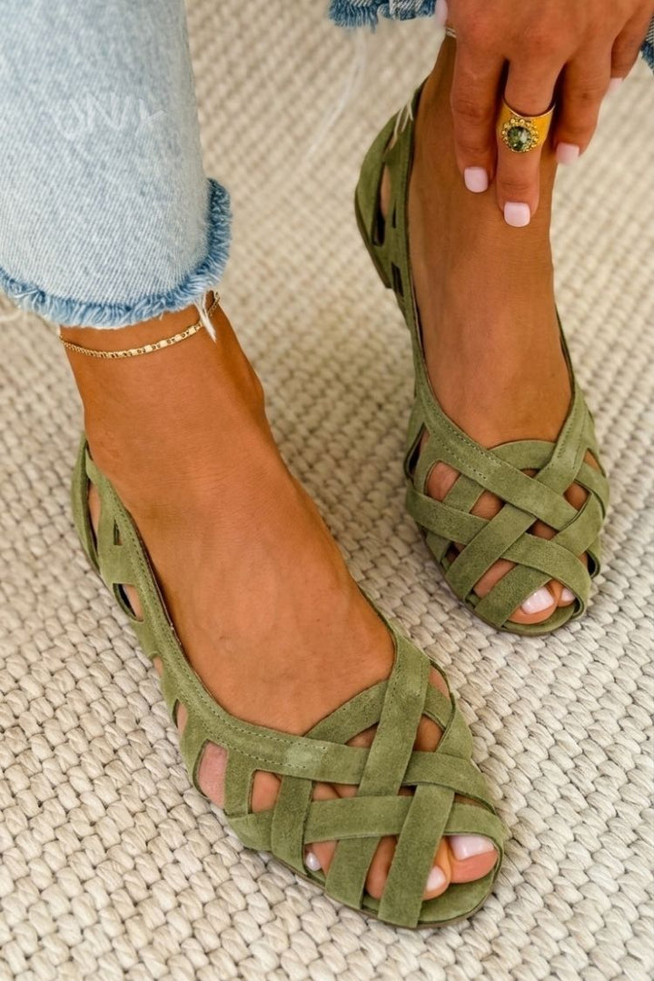 Hina | Sandales plates avec orteils ouverts et matériau tressé