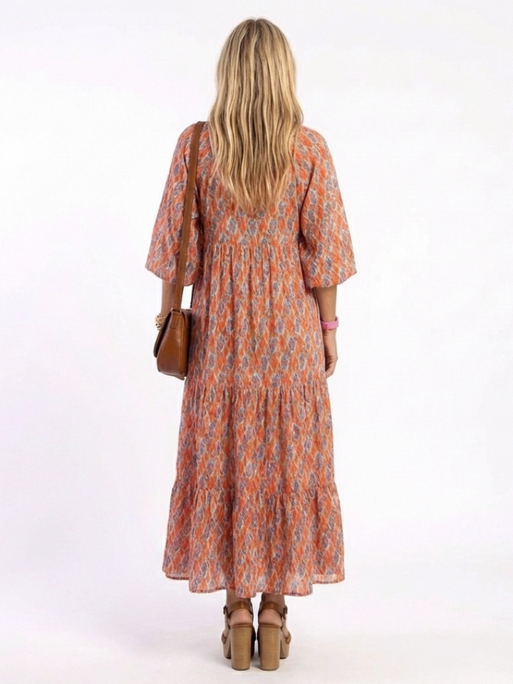Amara | Robe midi à décolleté en V avec motif géométrique