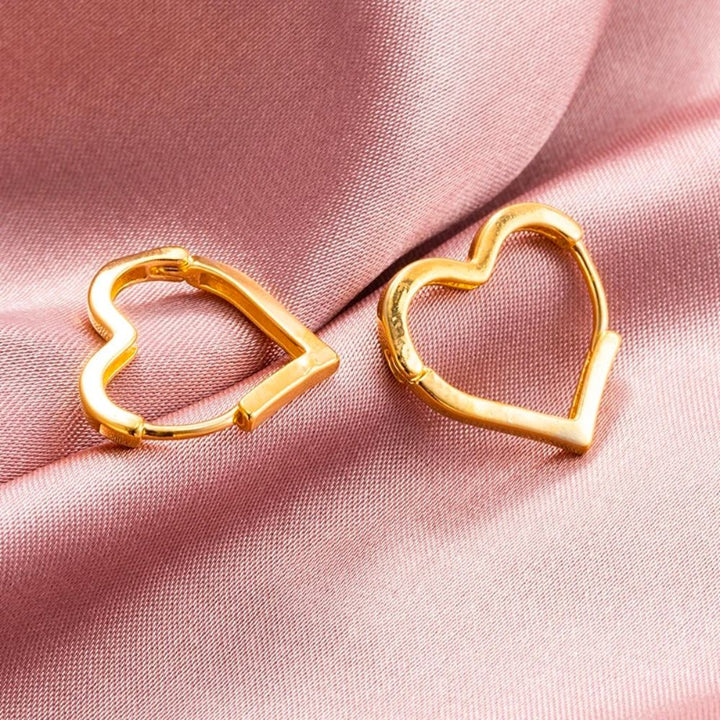 PAIRE DE BOUCLES D'OREILLES HOOP EN FORME DE CŒUR