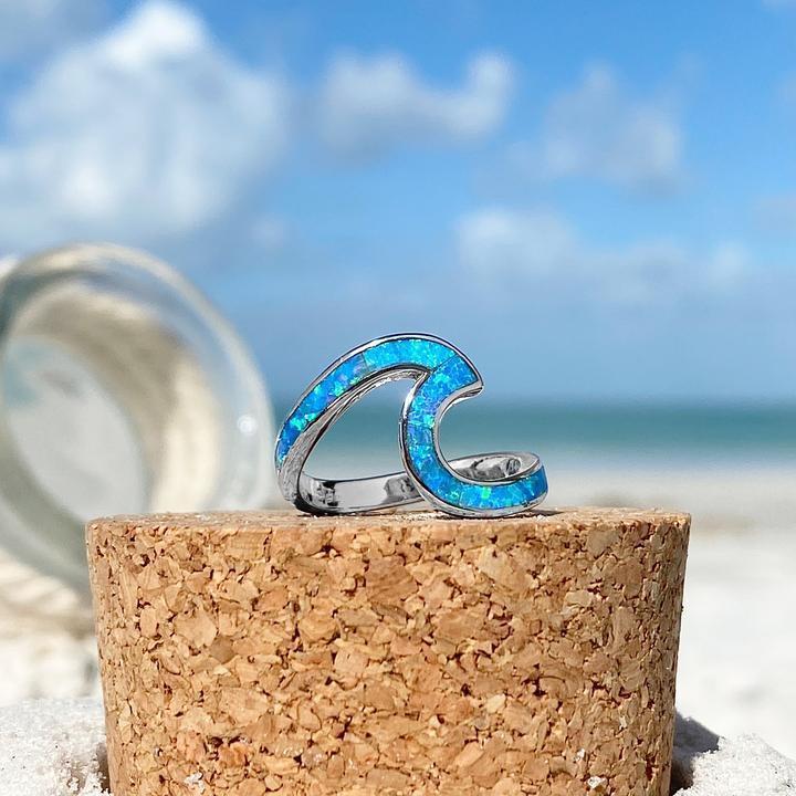 Bague en Argent avec Opale Bleue