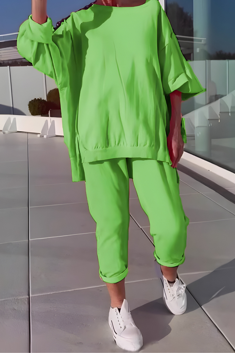 Kenia - Chic & Comfortable Ensemble