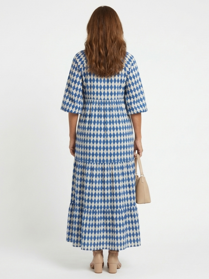 Elodie | Robe avec motif en diamant et jupe à volants
