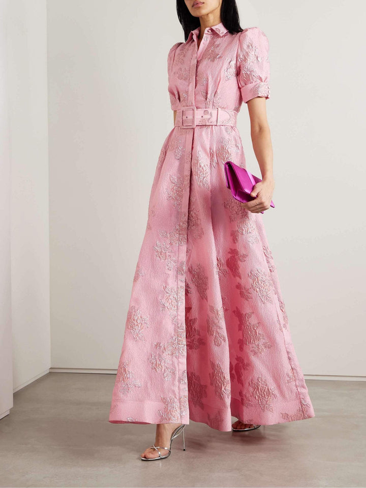 Robe Longue avec Ceinture : Élégance Intemporelle