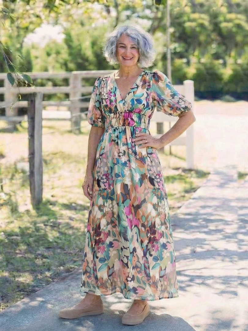 Eulalie | Robe midi à col en V et manches courtes froncées à la taille