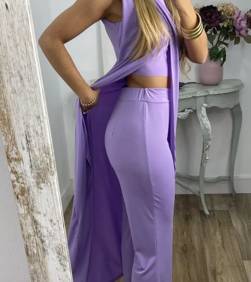 Flavia - Chic Sleeveless Ensemble