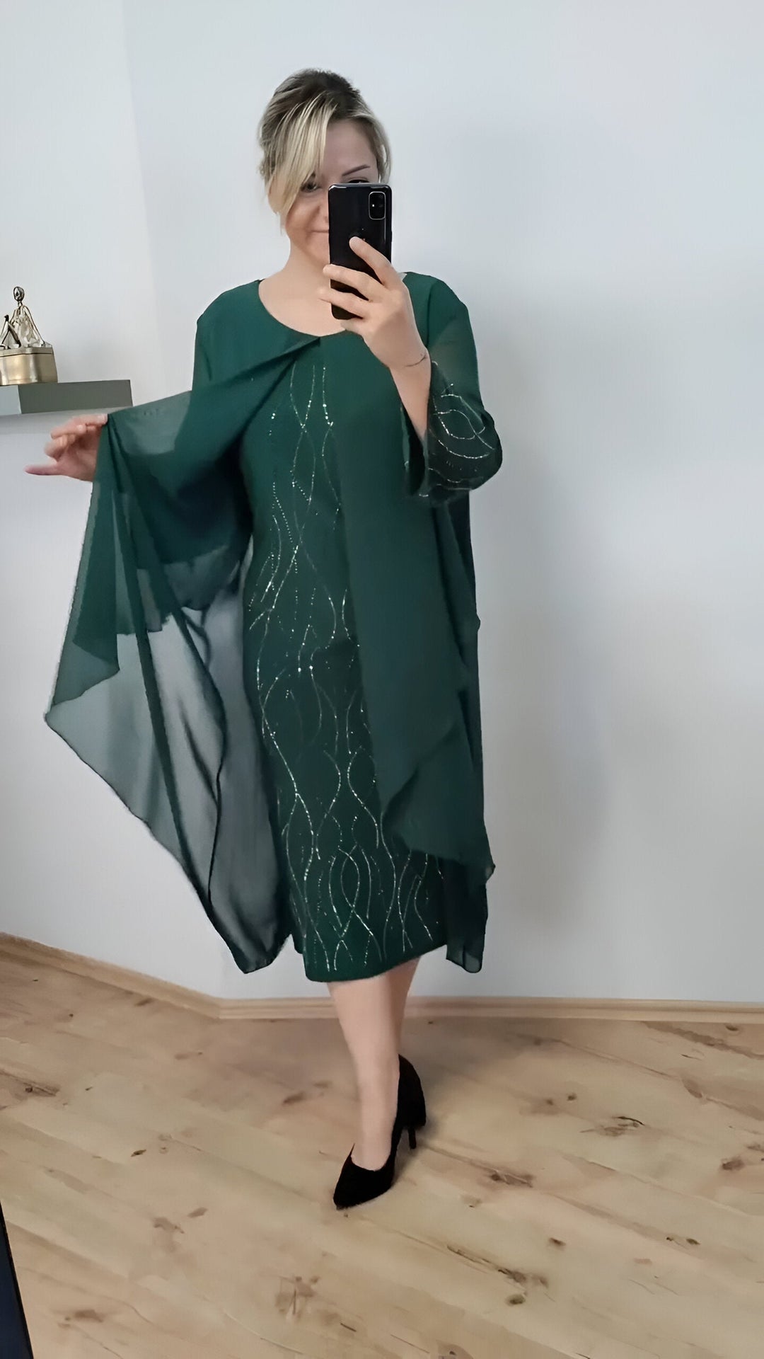 Claudia™ | Robe Élégante à Superposition Légère