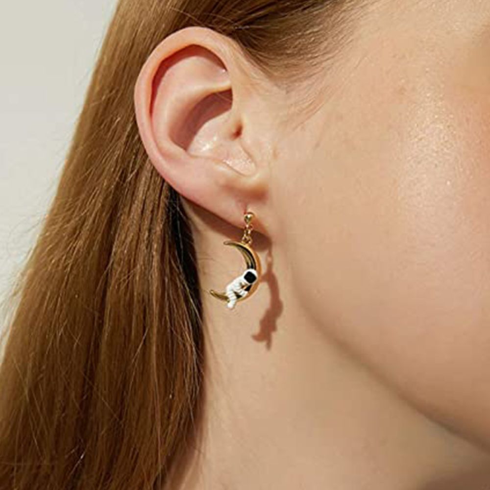 BOUCLES D'OREILLES ASTRONAUTE ET PLANÈTE (ENSEMBLE)