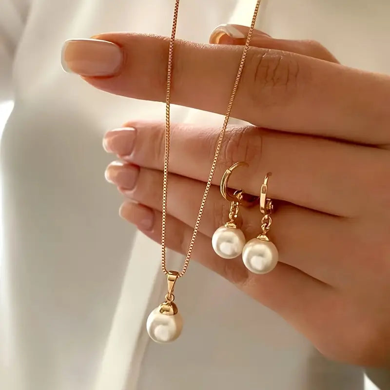 Ensemble de bijoux en perles Grace dorées élégantes