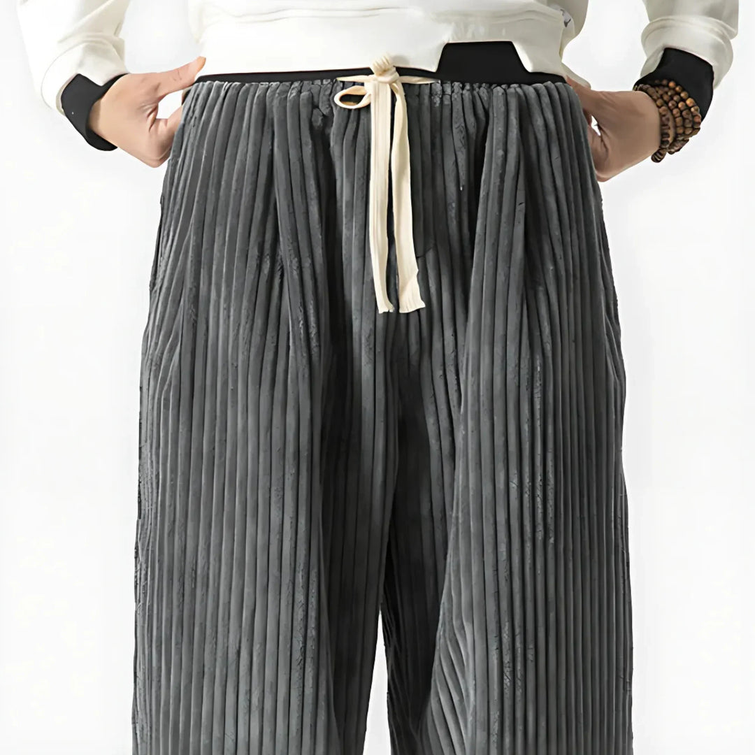 Nemu - Pantalon en velours côtelé