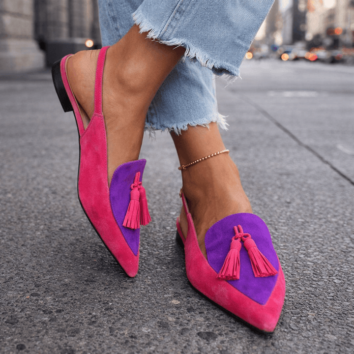 Nexoria - Mules Bicolores Élégantes pour Femmes avec Pompons Tendance