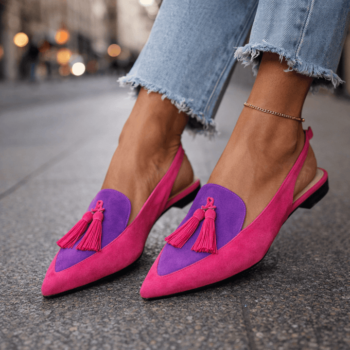 Nexoria - Mules Bicolores Élégantes pour Femmes avec Pompons Tendance