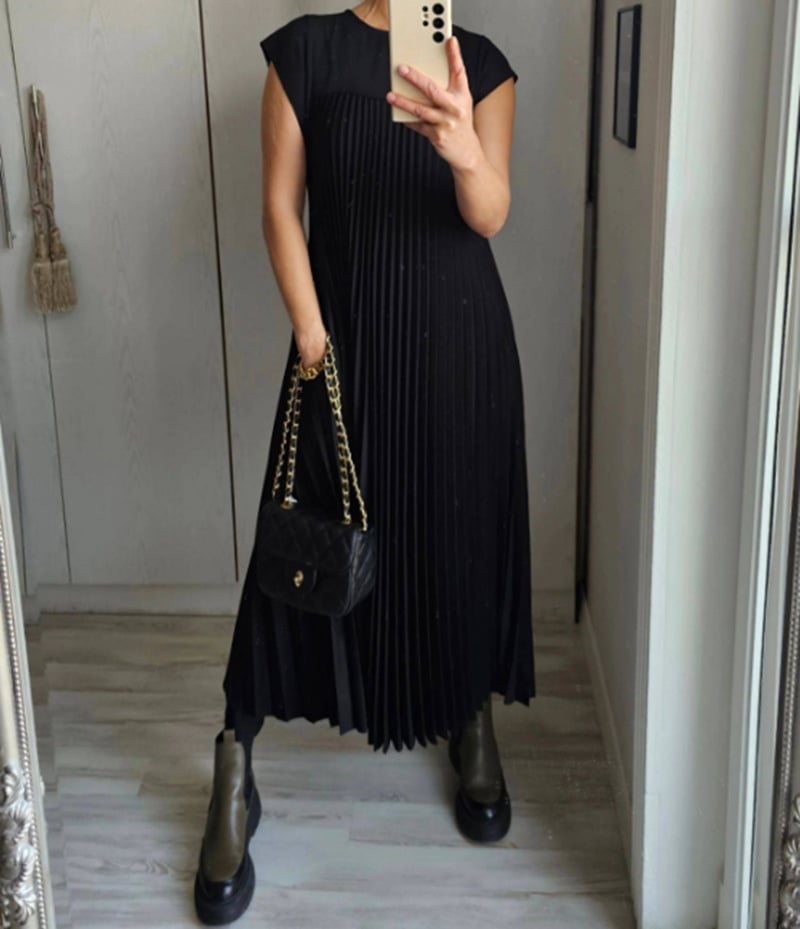 Elena™ | Robe au confort intemporel