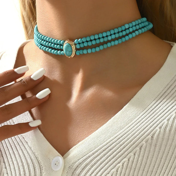 Collier en perles turquoises vintage élégant