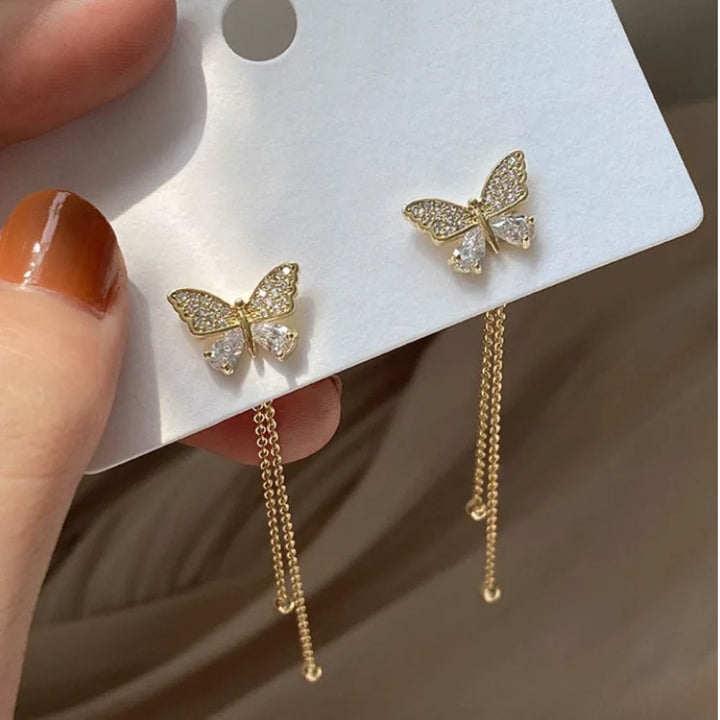 PAIRE DE BOUCLES D'OREILLES EN FORME DE PAPILLON