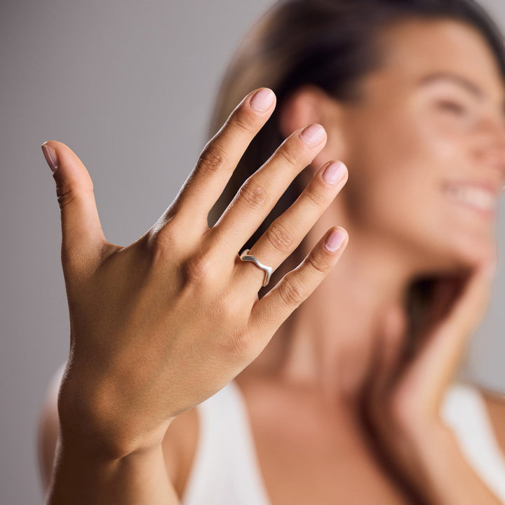 Bague asymétrique « Melting » en argent sterling 925