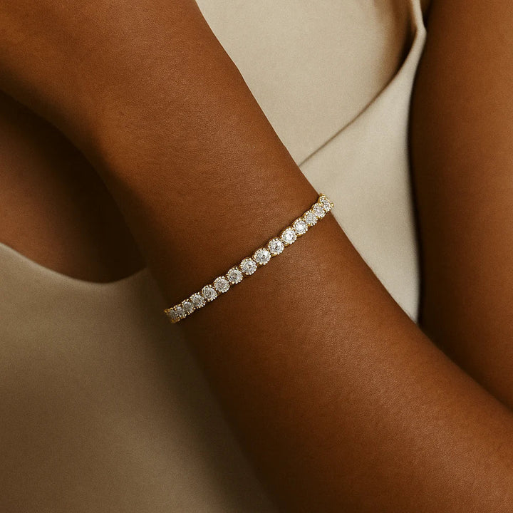 Bracelet de tennis en or avec moissanite