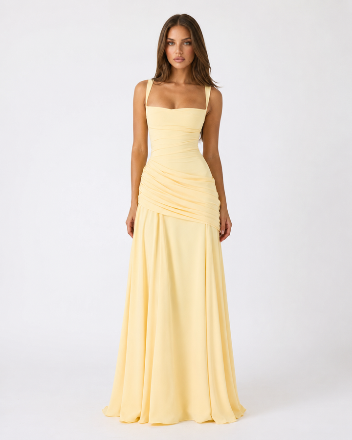 ENIE | Robe Maxi avec Encolure Angulaire Raffinée