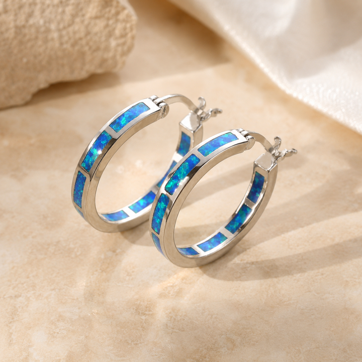 Boucles d'oreilles Chiques en Cercle avec Opale de Feu Bleue