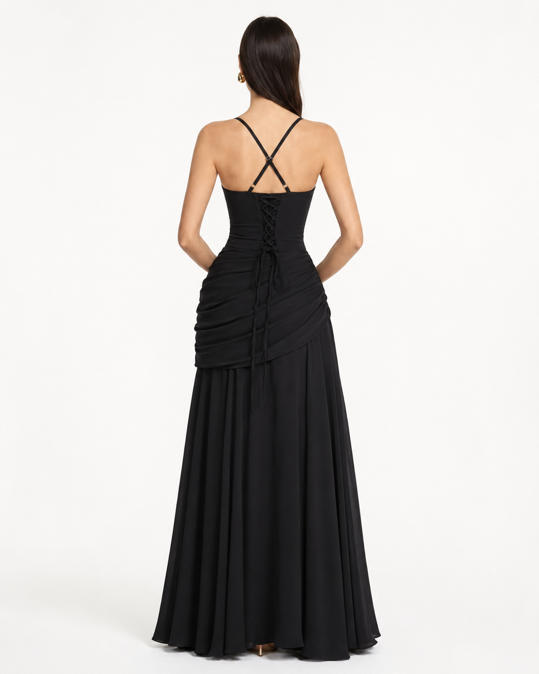ENIE | Robe Maxi avec Encolure Angulaire Raffinée