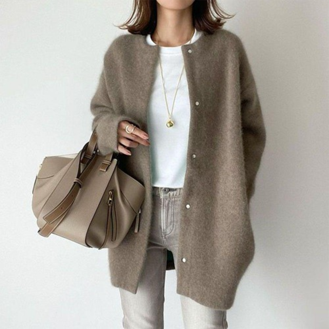 Chloé™ - Élégant Cardigan