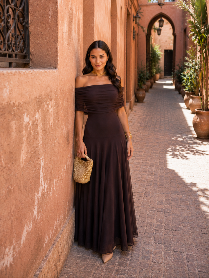Robe Toledo en couleur marron