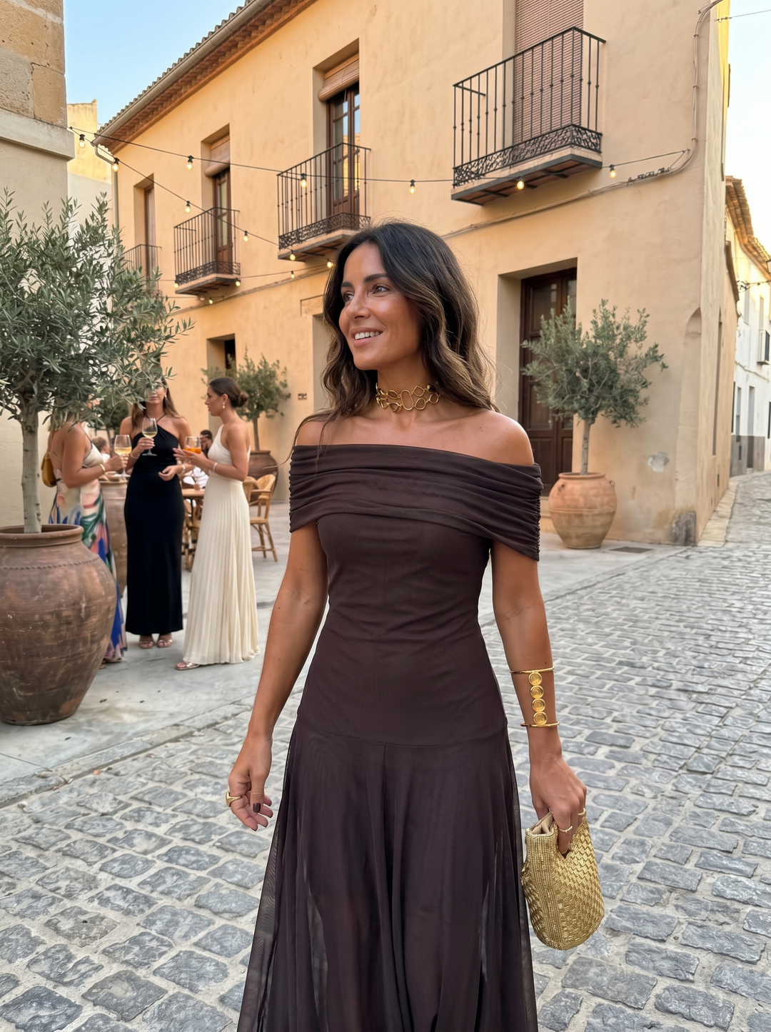 Carla | Élégante et simple robe maxi