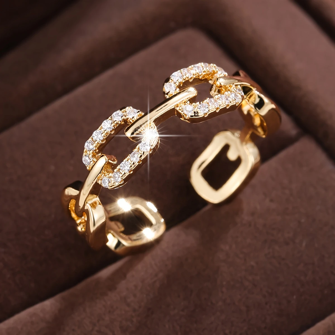 Bague en Or “Chaîne Éblouissante”