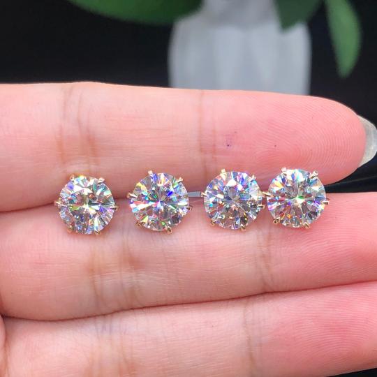 Boucles d'oreilles en or blanc chic Tera
