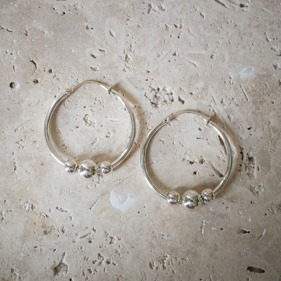 Créoles en Argent Sterling 925 avec Boules Mobiles, Boucles d'Oreilles en Différentes Tailles